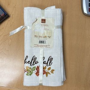 Homewear Harvest BE THANKFUL, HAPPY HARVEST, GIVE THANKS, HELLO FALL 4 Napkins